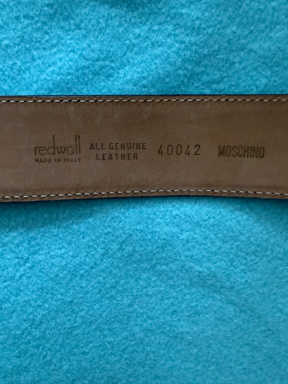 AUTHENTIC MOSCHINO Vintage90s black leather Belt Gold-Tone buckle closure size L - Picture 8 of 8